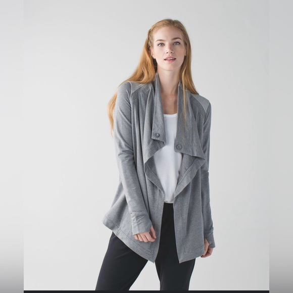 Heathered Gray Lululemon Coast Wrap- EUC - Picture 2 of 9